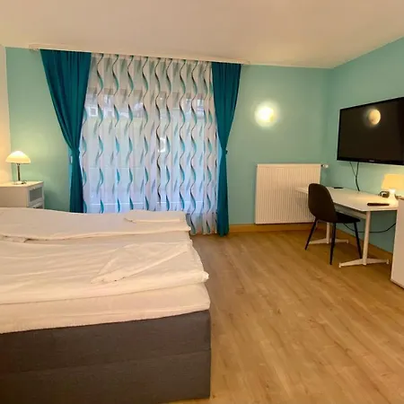 Apartment Im - Apple Tv Netflix Kingsize Bett Arbeitsplatz Naehe Hbf Koblenz (Rhineland-Palatinate)