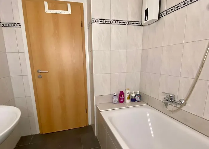 Im - Apple Tv Netflix Kingsize Bett Arbeitsplatz Naehe Hbf Apartman Koblenz