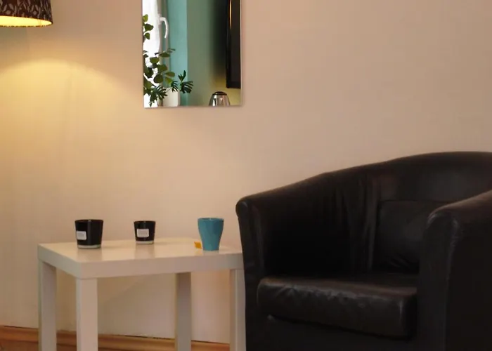 Im - Apple Tv Netflix Kingsize Bett Arbeitsplatz Naehe Hbf Apartman Koblenz